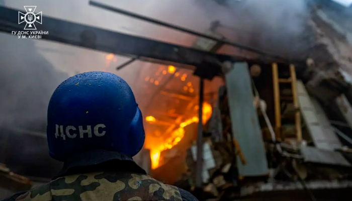 V Kyjeve stále prebieha vojna napriek tomu, že sa obyvatelia snažia žiť normálny život